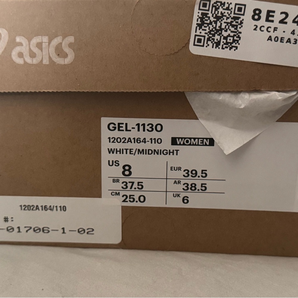 Asics Gel-1130 Women's Sneakers - White and Midnight Blue